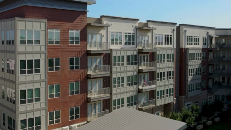374-Unit Las Colinas Apartments Trade Hands