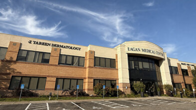 Colliers Completes Sale of Healthcare Center in Twin Cities Metro