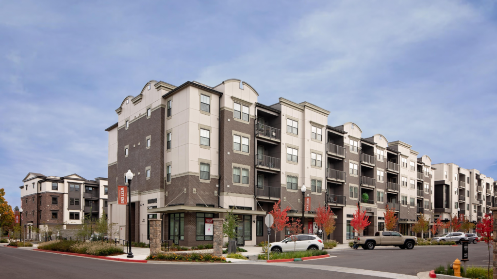 Grand Peaks, PCCP Acquire Mixed-Use Multifamily in Beaverton