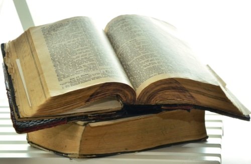 Hold Firmly to God’s Word – 2 Timothy 3:14-15