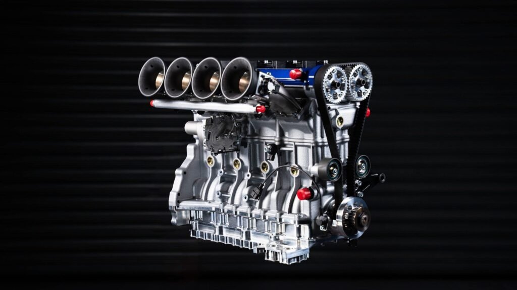 190 Pounds, 325 Horsepower, Zero Turbochargers: How This Tiny Engine Manages To Be So Powerful