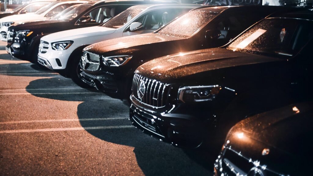 Cheaper Loans, Pricier Cars, Debt Rollovers: The Math Behind America's Record $812 Car Payment