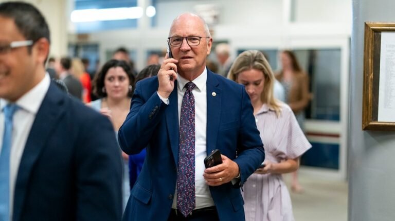 Pentagon No. 3 frustrates senators in closed-door briefing on Iran war, Trump defense strategy