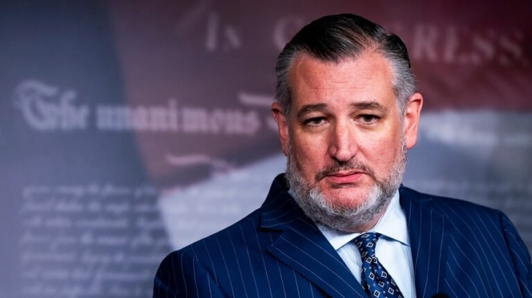 Cruz: Trump should sign college sports bill live on ESPN's 'College GameDay' once passed