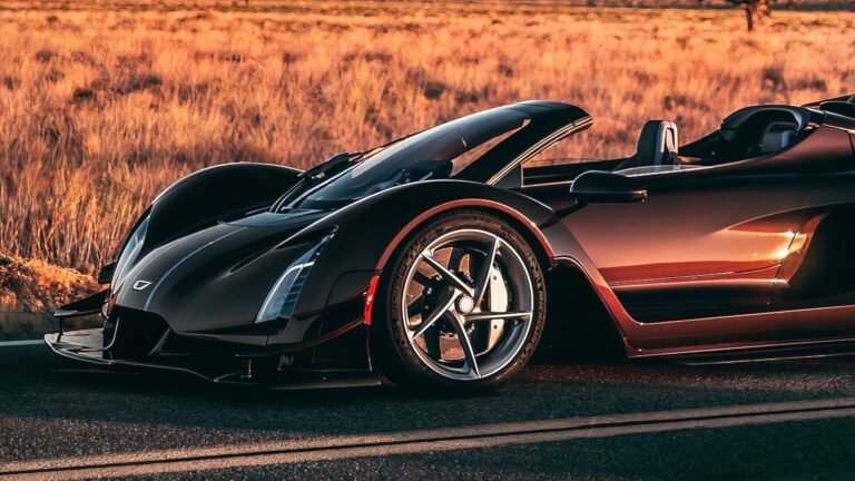 4,517 HP, 24 Cylinders, 1 Manual: Only 3 American Cars Are More Powerful Than The Chevrolet Corvette ZR1X