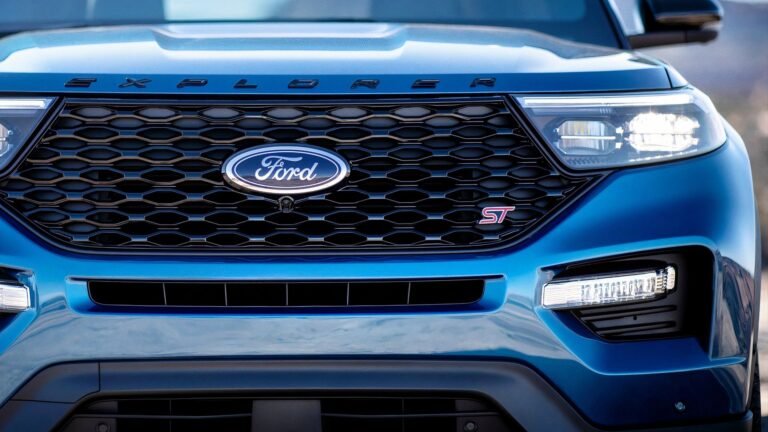 The 400-HP Ford Explorer ST Has Lost Half Its Value, And Is Now Cheaper Than A Base Bronco Sport