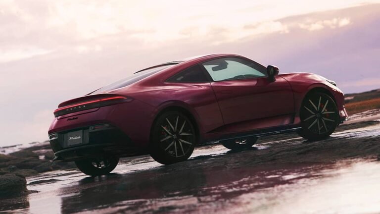 Limited Edition Honda Prelude in Garnet Metallic Is an Absolute Stunner