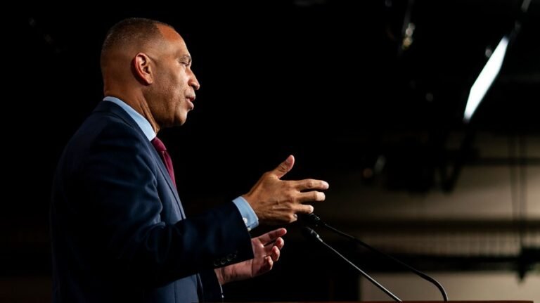 Watch live: Jeffries gives remarks amid Iran war, midterm pressure