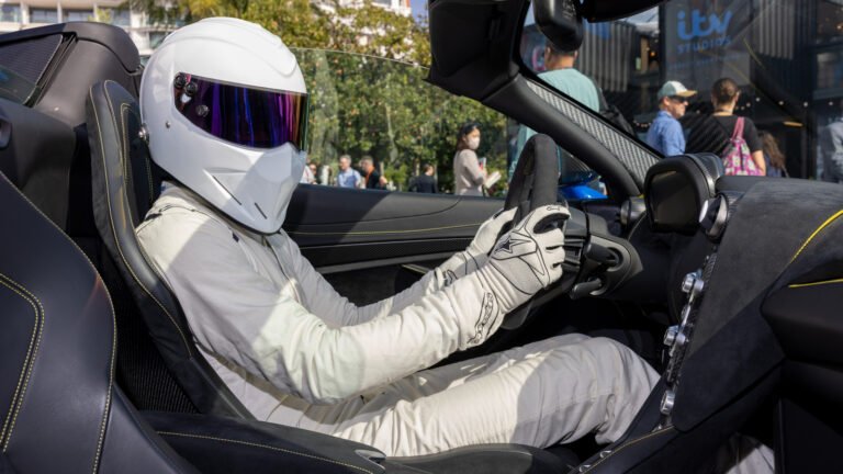 Here's Who Should Host The 'Top Gear' Reboot