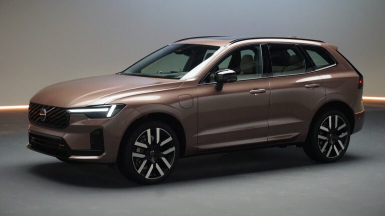 2028 Volvo XC60 Gets A Chiseled Facelift With More EV Range Than Any Other Plug-In Hybrid