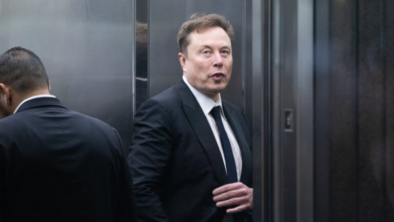 Elon Musk Doesn't 'Live' In An Airstream Trailer