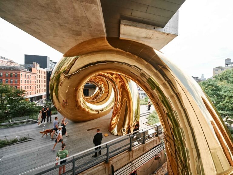 A Giant Gold Coil by Plastique Fantastique Created a Loopy Portal on the High Line