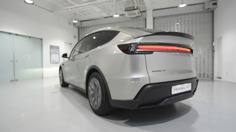 Tesla Model Y L Owners Report Rear Suspension Collapse
