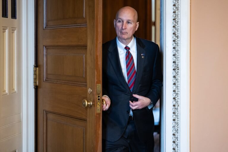 Senate Democrats block House-passed bill restricting member stock trading