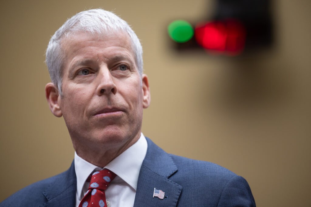 White House eyes diesel fuel moves that fall short of export ban