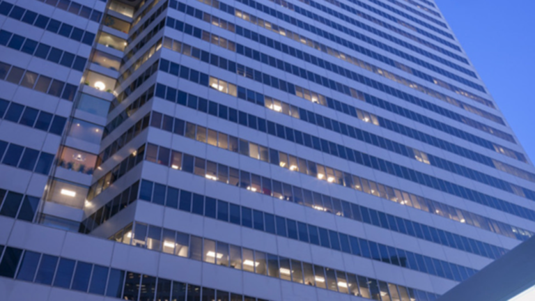Long-Term Tenant Renews, Increases Space at Houston Office Highrise