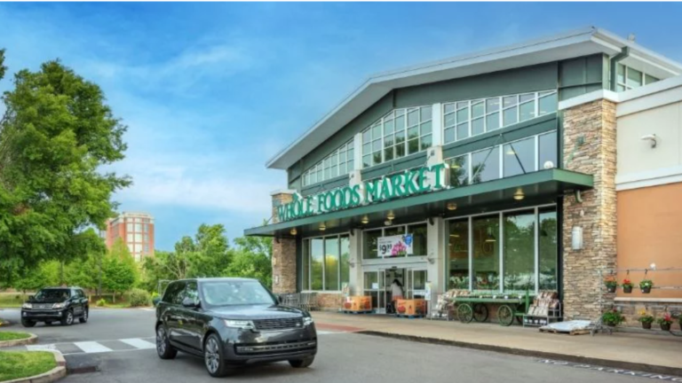 Nuveen Offloads 92K-SF Franklin Retail Center
