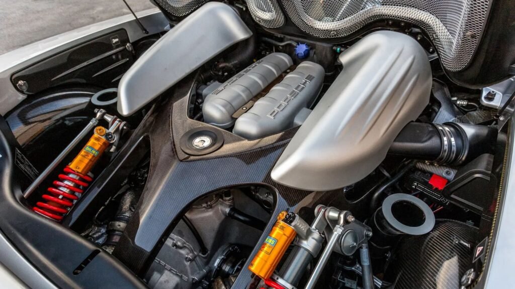 V10 Cars That Prove 10 Cylinders Has Always Been The Best Engine Configration