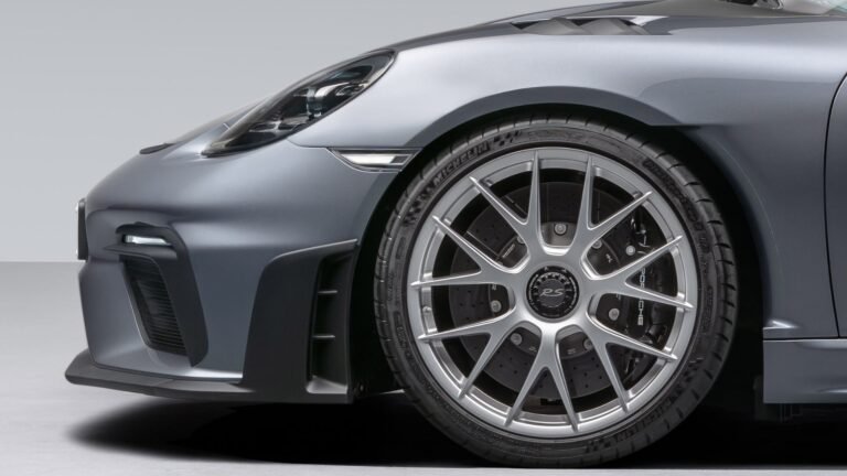Porsche's Best Driver's Cars Now Have A Do-Not-Drive Warning