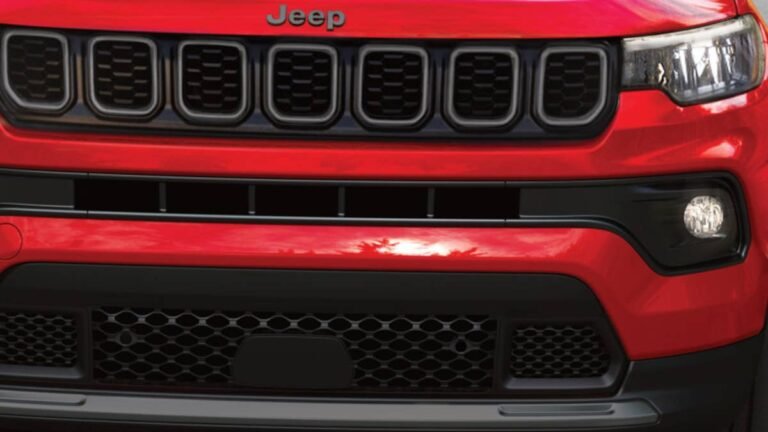 2027 Jeep Compass Gets $2,435 Price Hike as Sales Slide
