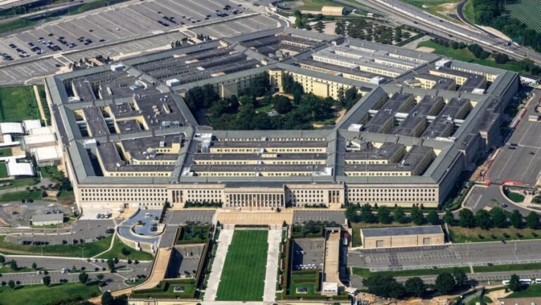 Pentagon awards $6.3 billion contract to Raytheon for missile interceptors 