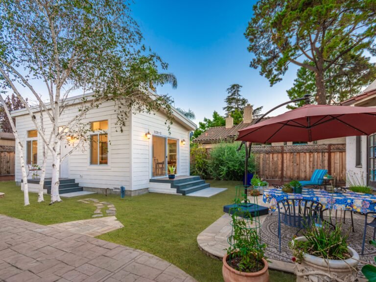 These 5 states will pay you to build a tiny home in your backyard