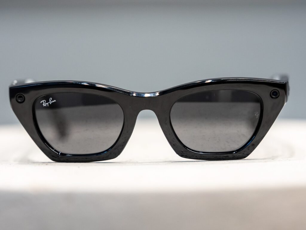 Norway temporarily bans Meta glasses in public spaces