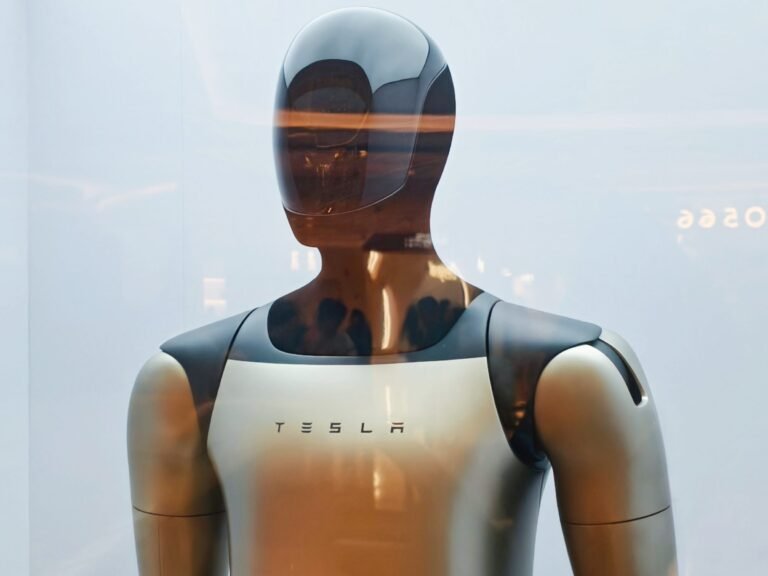 Tesla targets shipping Optimus to customers by the end of 2027