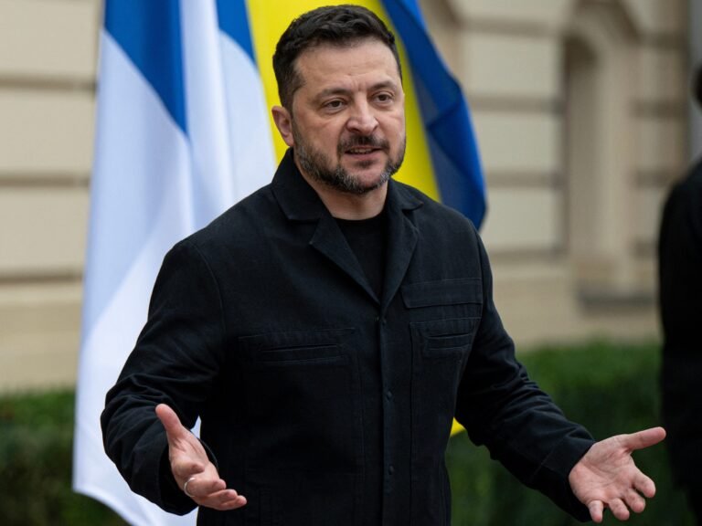 Zelenskyy says Starlink is working again in Ukraine and thanks Americans who 'took this seriously'