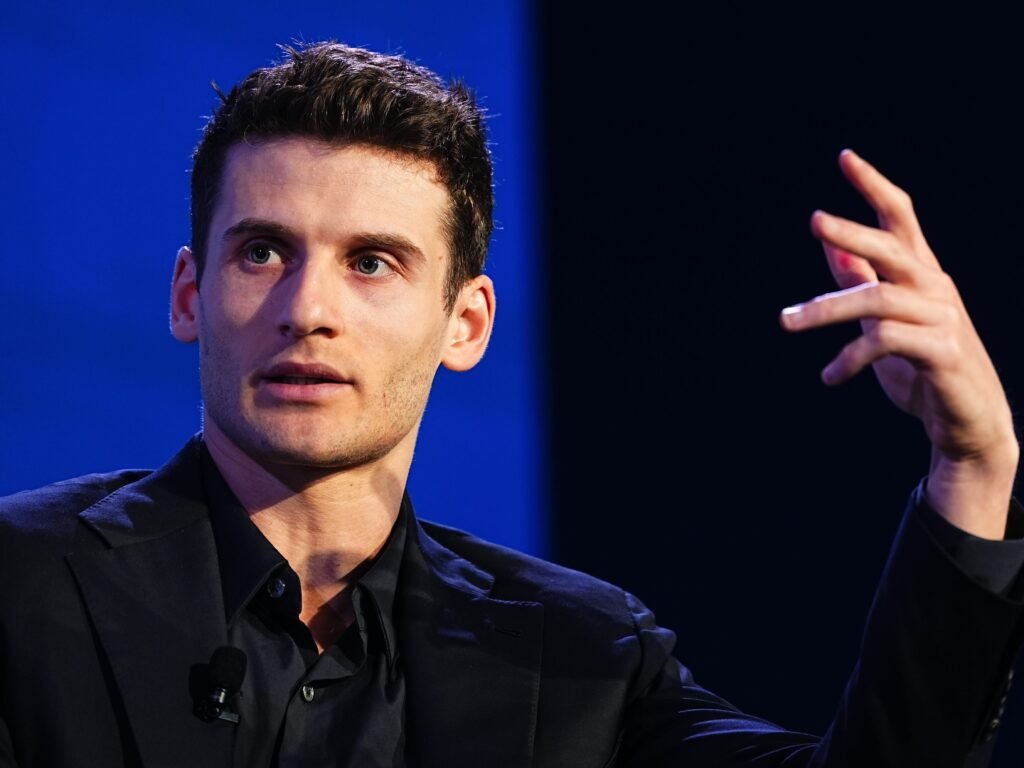 Ro's CEO showed us its new AI agent — and its bigger plan to own more of your healthcare