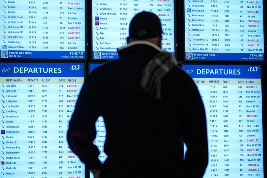 New rule could impact your next delayed or canceled flight
