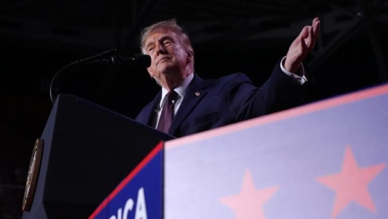Trump says he will attend Georgia-Alabama football game in Tuscaloosa