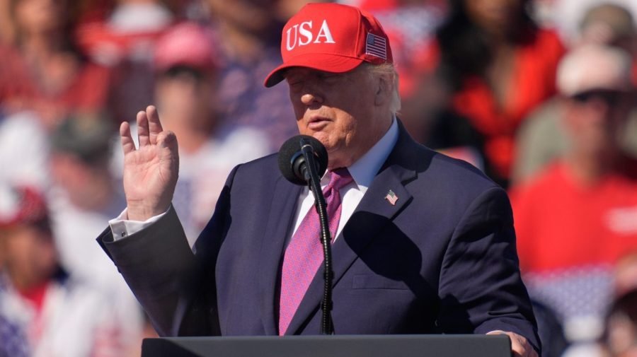 Trump’s approval rating hits record low in Fox News poll