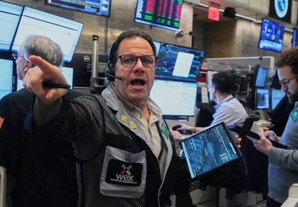 AI stocks slip and global markets retreat as oil hits 5-month high