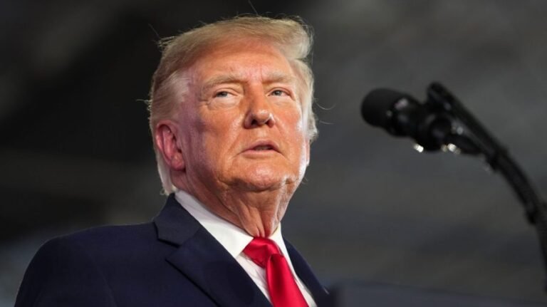 Trump says he approves of Bolsonaro coming to US