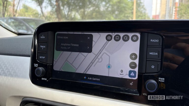 Android Auto’s missing signal bars are finally making a proper comeback