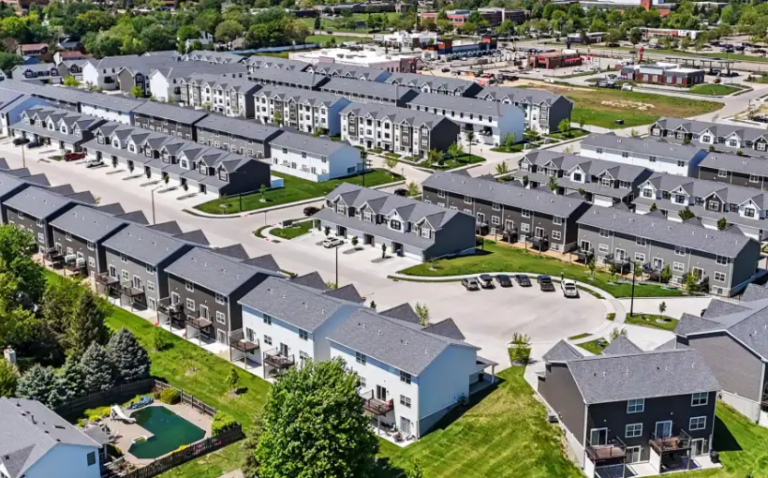 Dwight Capital Finances $60M Loan for Iowa Multifamily Community