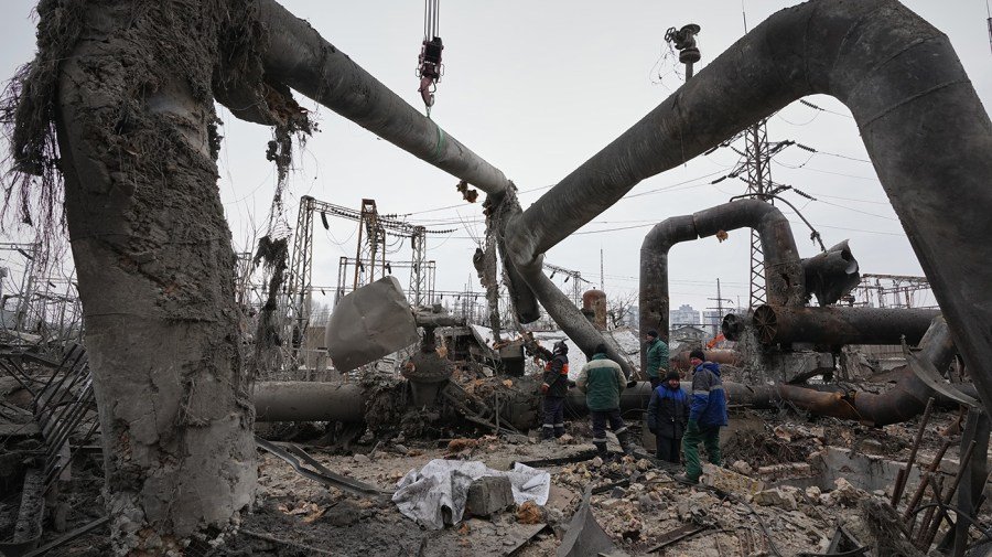 Russia strikes Ukrainian power plant after Trump claims energy ceasefire