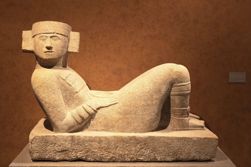 The Trafficker Who Furnished the Museums of LA