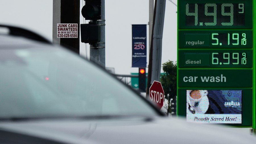 GOP efforts to lower gas prices derailed by Republican infighting