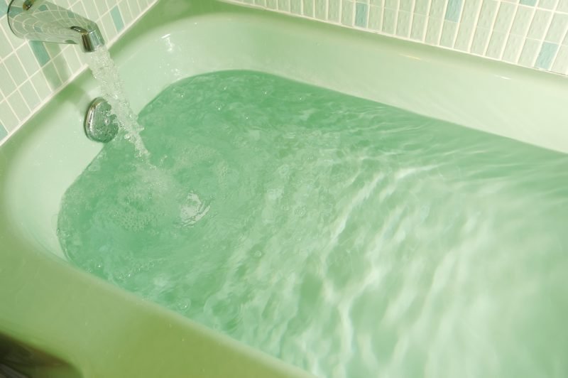 Filling a bathtub with water before a hurricane? Why it's common advice