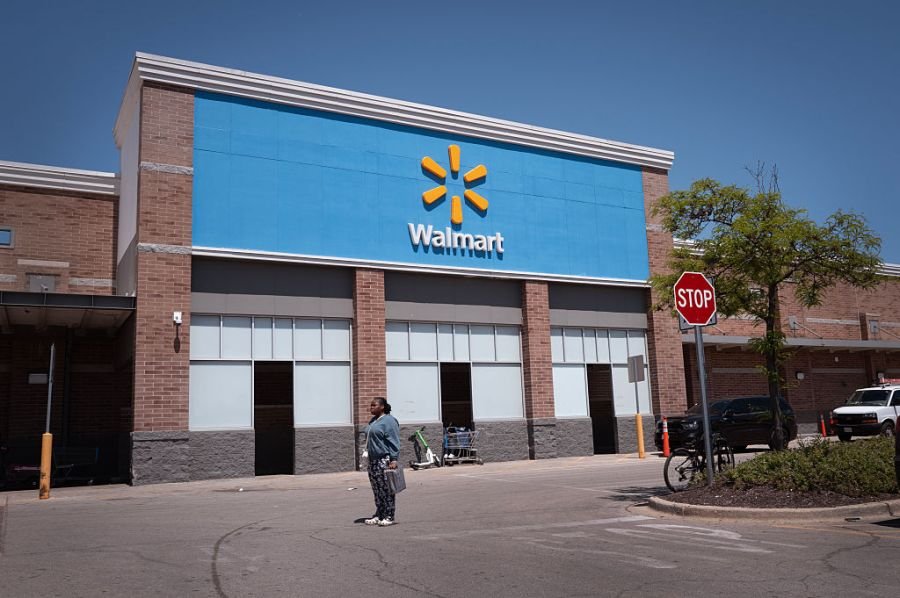 Thousands of cans of Walmart-brand fruit cocktail recalled