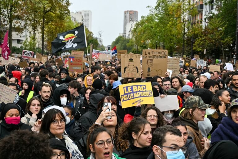 Artists Take to the Streets Amid Massive Protests in France