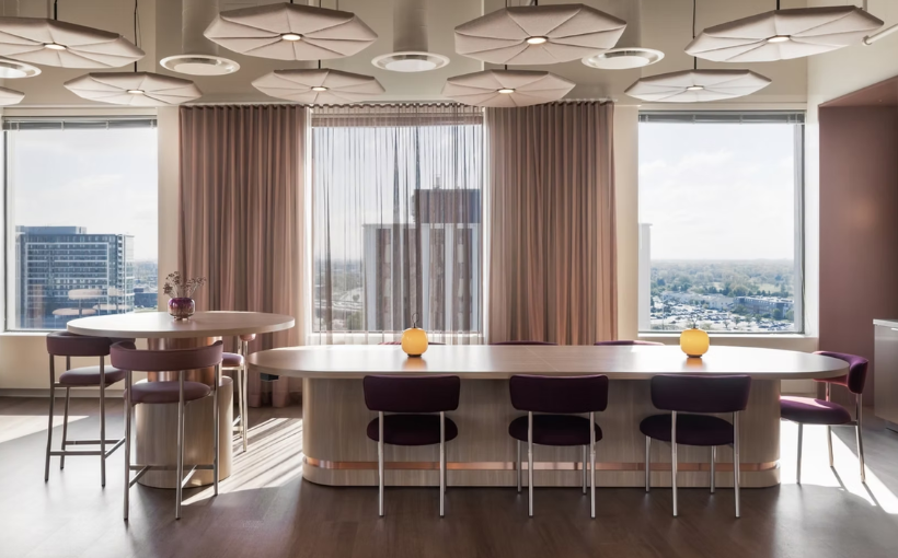 Henricksen Unveils New Headquarters in Illinois