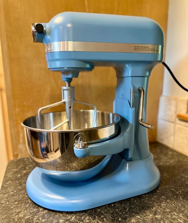 KitchenAid 5.5-Qt Bowl Lift Stand Mixer Bundle only $289.98 Shipped ($604 Value)!