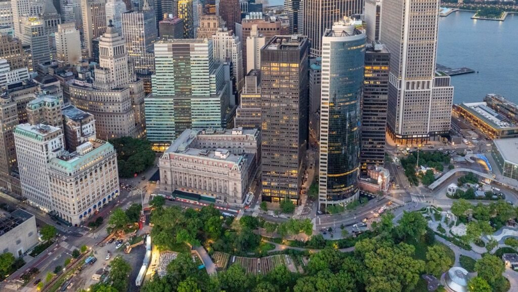 Seward & Kissel Extends 170K-SF Lease with Rudin for 11 Years