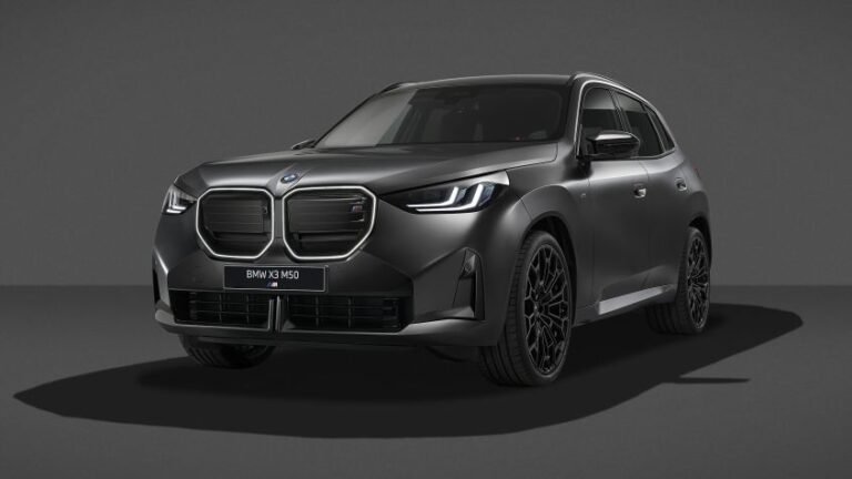 New 2026 BMW X3 M50 - pictures