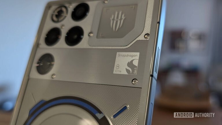 Your next Android flagship might just get a cooling fan built in