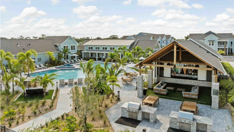 Thompson Thrift Inks Bridge Financing on 6 Florida Rental Assets