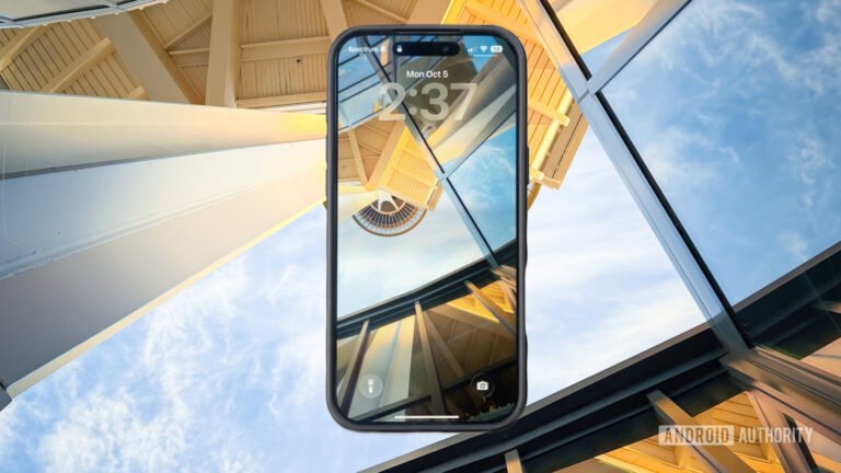 Wallpaper Wednesday: More great phone wallpapers for all to share (October 7)